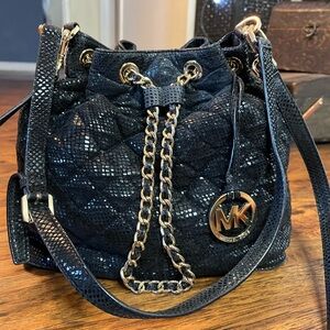 Michael Kors Black Textured Shoulder Bag
